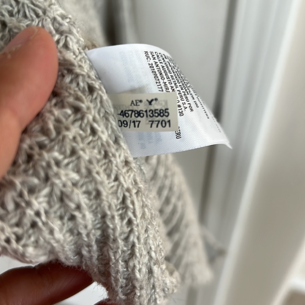 American Eagle cardigan - Picture 4 of 4